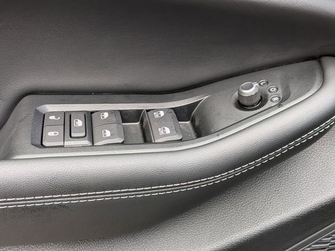 New 2026 Jeep Grand Cherokee Laredo X RWD image 21