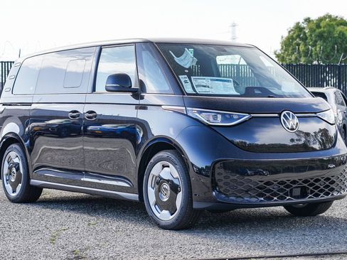 New 2025 Volkswagen ID. Buzz Pro S image 3