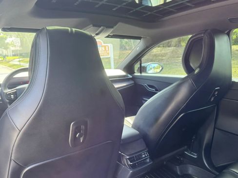 Used 2023 Fisker Ocean Extreme image 19