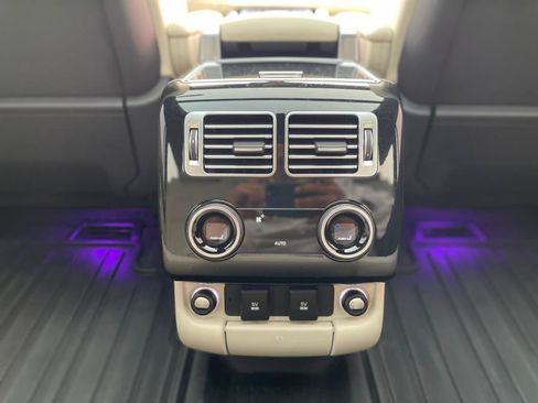 Used 2020 Land Rover Range Rover Long Wheelbase HSE AWD/4WD image 21