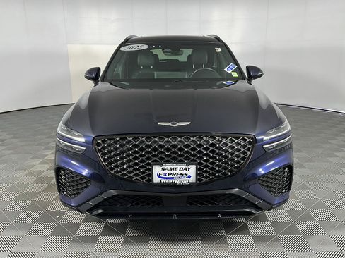 Used 2025 Genesis GV70 3.5T Sport AWD/4WD image 4