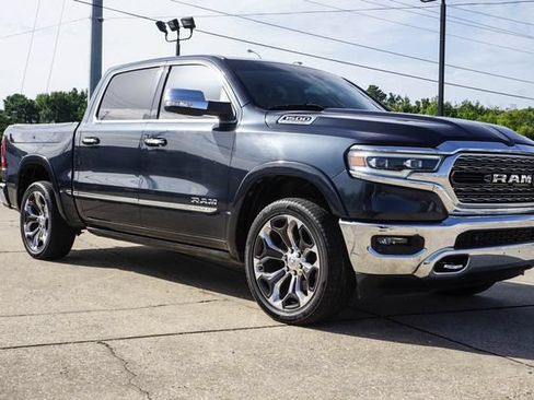 Used 2019 RAM 1500 Limited AWD/4WD image 2
