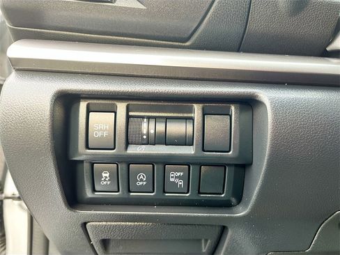 Used 2020 Subaru Crosstrek 2.0i Limited image 10