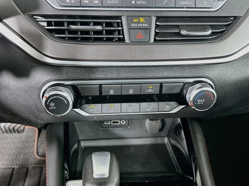 Used 2023 Nissan Altima 2.5 SR AWD/4WD image 23