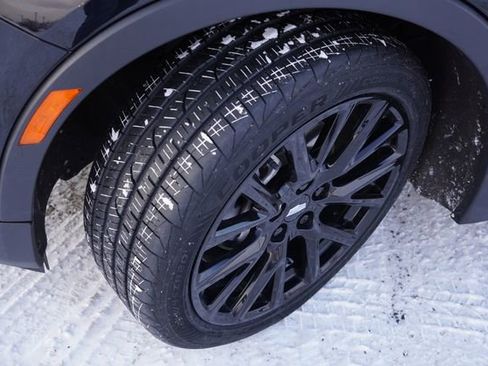 Used 2023 Cadillac XT4 Sport w/ LPO, Onyx Lite Package image 13