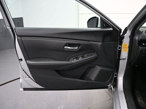 Used 2023 Nissan Sentra SV w/ All-Weather Package image 8