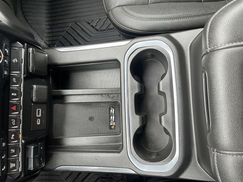 Used 2022 Chevrolet Silverado 3500 LTZ w/ LTZ Plus Package image 35