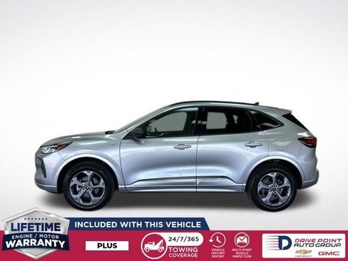 Used 2024 Ford Escape ST-Line image 5