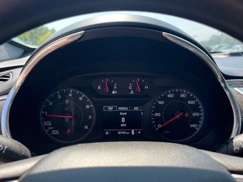 Used 2016 Chevrolet Malibu LT FWD image 22