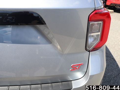 Used 2022 Ford Explorer ST w/ Equipment Group 401A image 34