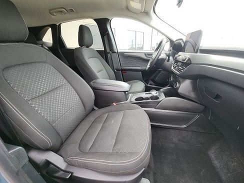 Used 2025 Ford Escape Active w/ Cold Weather Package AWD/4WD image 5