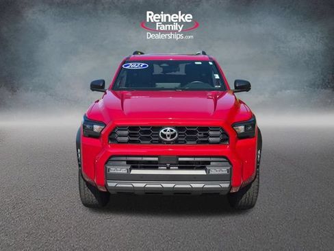 Used 2025 Toyota 4Runner TRD Off-Road Premium w/ Tow Technology Package AWD/4WD image 2