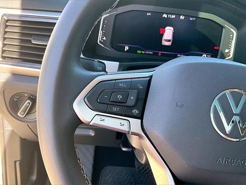 Used 2022 Volkswagen Atlas SE image 20