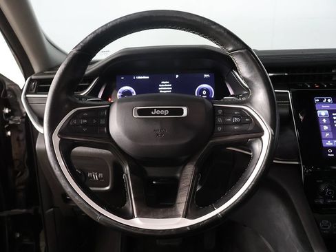 Used 2021 Jeep Grand Cherokee L Limited AWD/4WD image 40