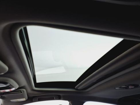 New 2025 Subaru Crosstrek 2.5i Premium image 8