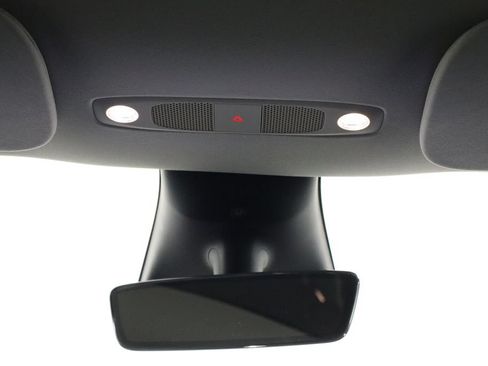 Used 2023 Tesla Model Y AWD image 23