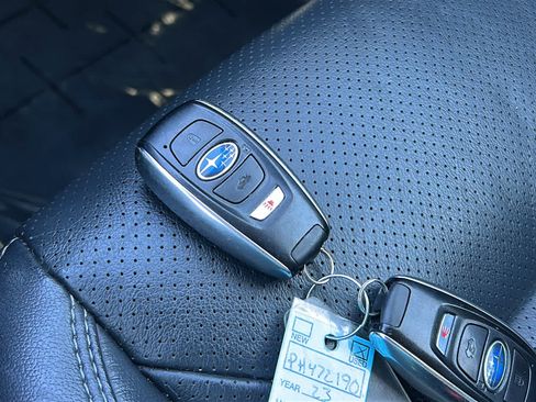 Used 2023 Subaru Forester Touring AWD/4WD image 30