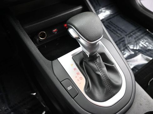 Used 2024 Kia Forte LXS FWD image 31