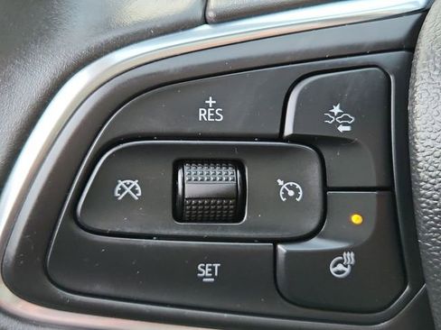 Used 2021 Buick Envision Essence w/ Sport Touring Package image 32