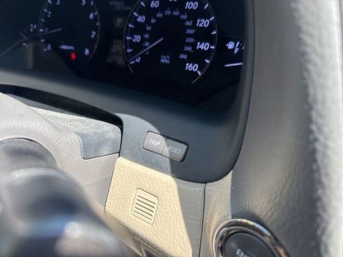 Used 2011 Lexus LS 460 w/ Luxury Value Edition RWD image 45