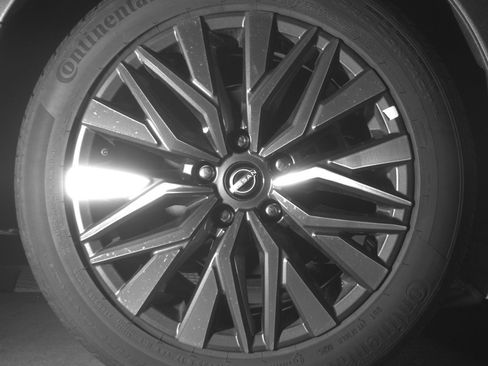 Used 2025 Nissan Altima 2.5 SV image 15