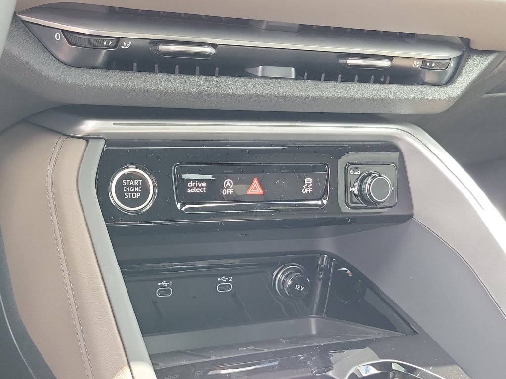 New 2026 Audi Q5 Premium Plus AWD/4WD image 32