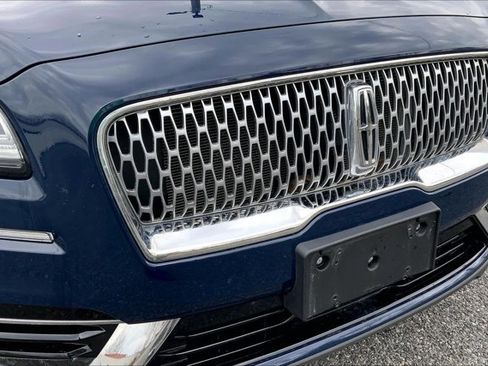 Used 2019 Lincoln Nautilus Reserve image 30