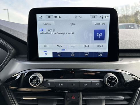 Used 2025 Ford Escape Active w/ Cold Weather Package image 22