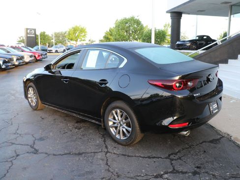 Certified 2025 MAZDA MAZDA3 s FWD image 3