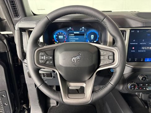 New 2026 Ford Bronco Outer Banks image 15