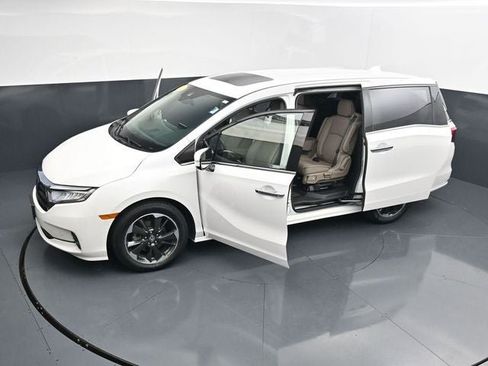 Used 2023 Honda Odyssey Elite image 34