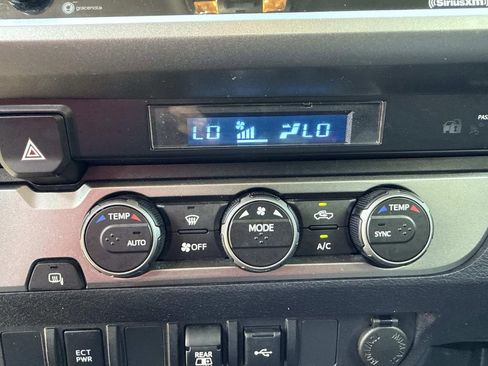 Used 2021 Toyota Tacoma SR5 image 32