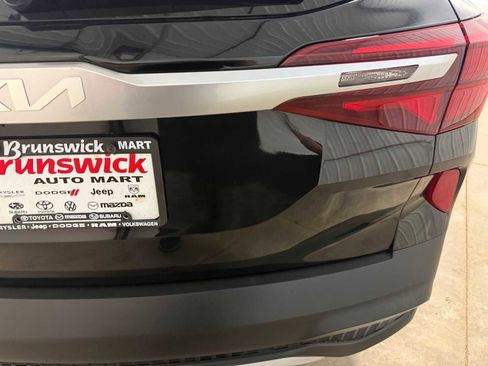 Used 2022 Kia Seltos LX AWD/4WD image 18