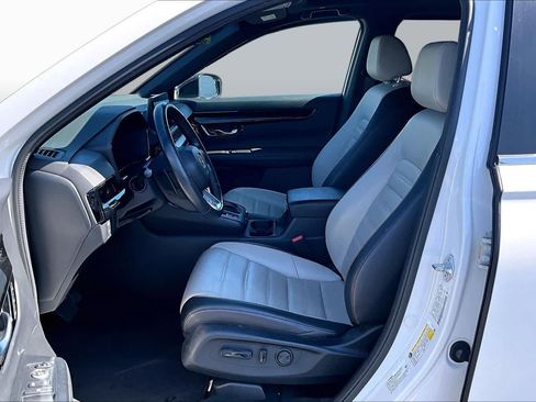 Used 2024 Honda CR-V Sport Touring image 7