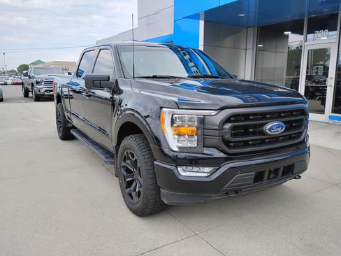 Used 2023 Ford F150 XLT w/ Equipment Group 302A High AWD/4WD image 3