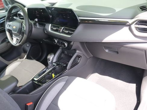 Certified 2026 Chevrolet TrailBlazer LT w/ Convenience Package AWD/4WD image 43