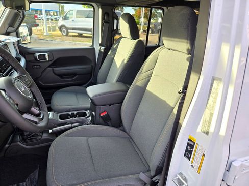 New 2025 Jeep Wrangler Sport S image 10