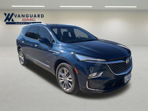 Used 2023 Buick Enclave Avenir image 1