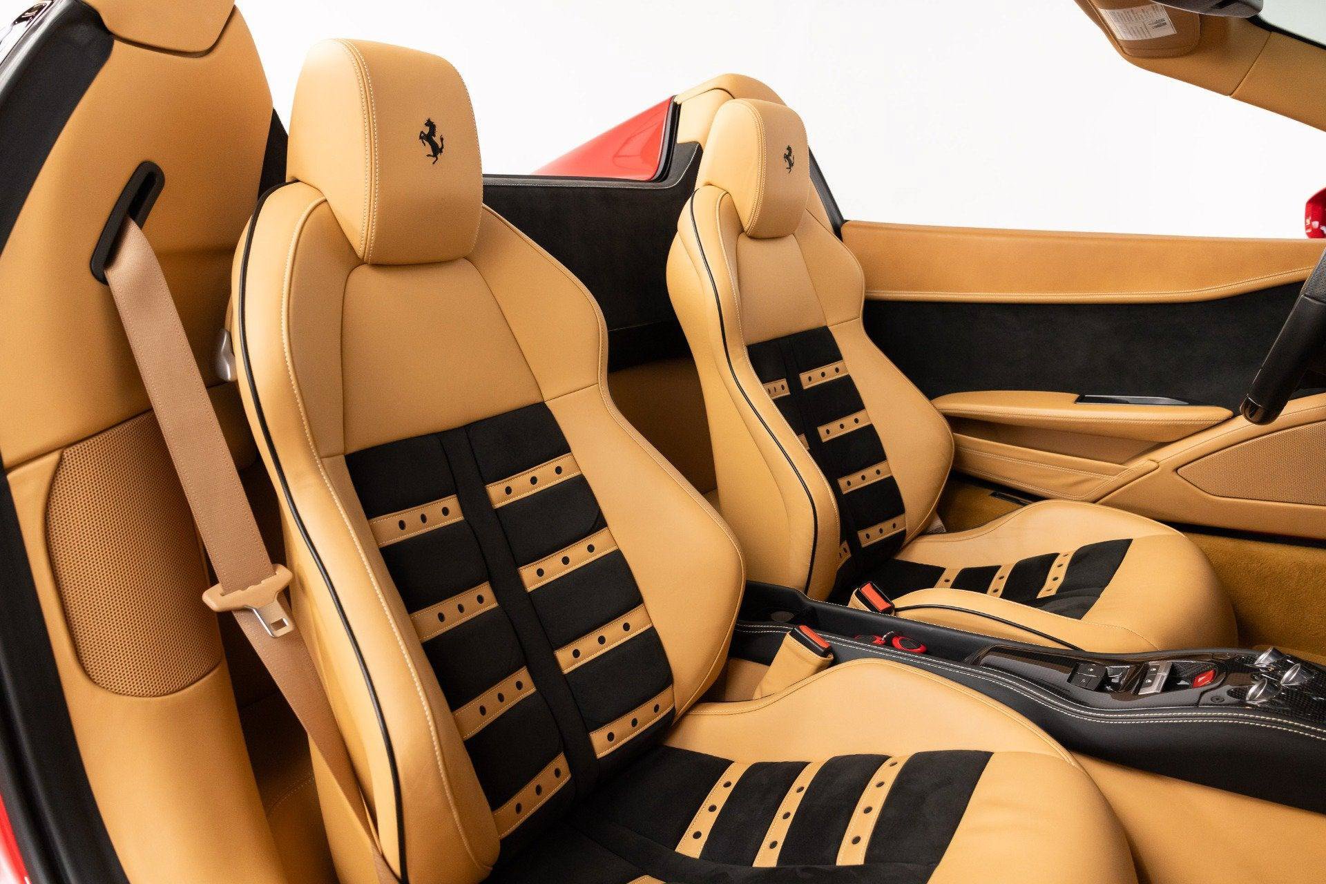 Certified 2013 Ferrari 458 Spider RWD image 77