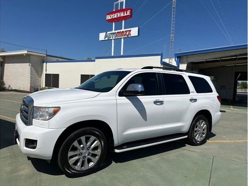 Used 2008 Toyota Sequoia Limited AWD/4WD image 1
