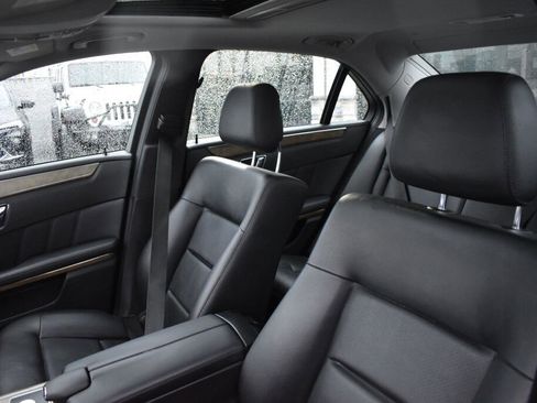 Used 2011 Mercedes-Benz E 350 Sedan image 15
