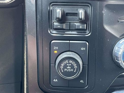Used 2023 Ford F150 Lariat w/ Equipment Group 502A High AWD/4WD image 31