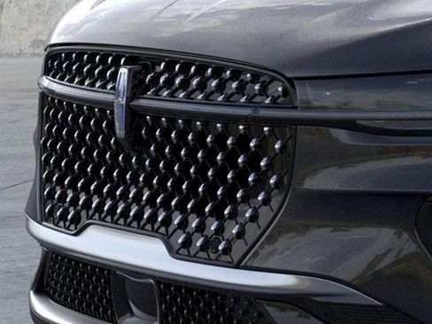 New 2026 Lincoln Nautilus Premier w/ Equipment Group 102A image 17