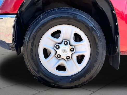 Used 2014 Toyota Tundra SR5 w/ SR5 Upgrade Package RWD image 11