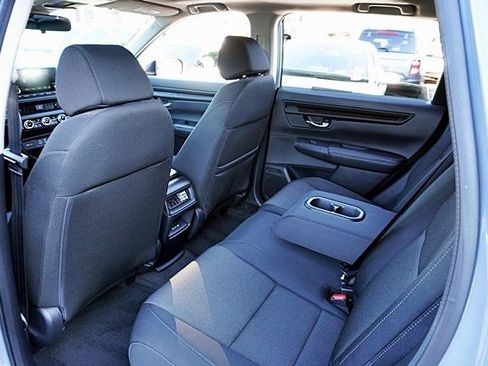 Used 2025 Honda CR-V EX image 18