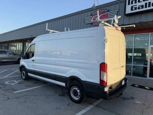 Used 2017 Ford Transit 250 148 Medium Roof image 4