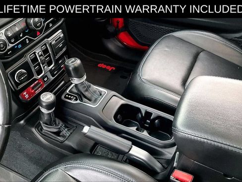 Used 2022 Jeep Wrangler Unlimited Rubicon 4xe w/ Cold Weather Group AWD/4WD image 17