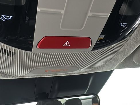 New 2025 Kia K4 LXS image 28