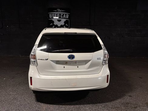 Used 2014 Toyota Prius V Three FWD image 5