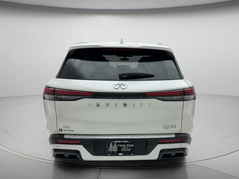 Used 2023 INFINITI QX60 Luxe w/ Cargo Package AWD/4WD image 5